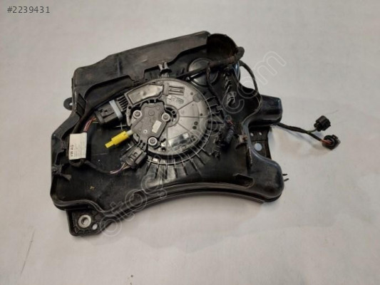 SKODA OCTAVİA 2019 2021 ADBLUE YAKIT DEPOSU SÖKME 5Q0131877F