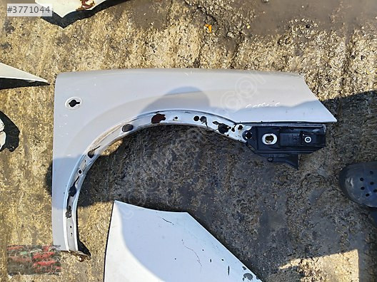 OPEL CORSA C SAĞ ÖN ÇAMURLUK
