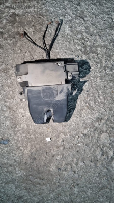 Ford Focus 2 Modeli İçin Orijinal Bagaj Kilidi