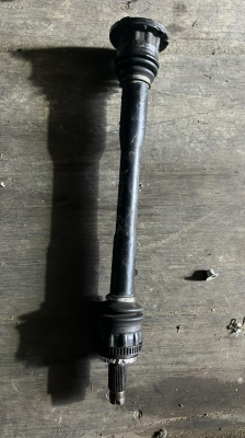 BMW E90 SAĞ AKS ÇEVİK OTO ÇIKMA