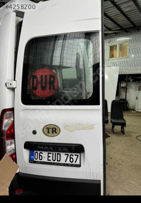 Master 3 arka kapı sol