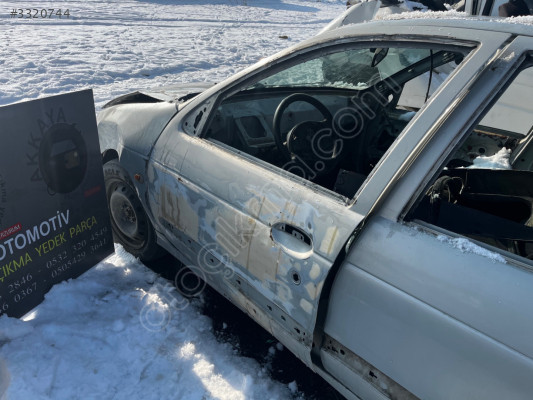 Megane 1 Sol ön Kapı Orjinal Çıkma