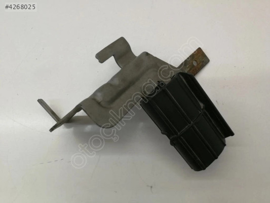 5K0971858 ORJİNAL  MENTEŞE