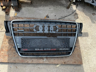 AUDİ A5 ÖN PANJUR 8T0853651