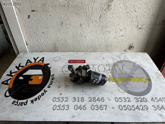 Opel Frontera A Silecek Motoru Orjinal Çıkma