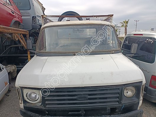 Ford 2.5 kapı kaput vb parçaları