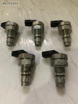 TOYOTA HİLUX 10-15 REYİL BORU MÜŞÜRÜ