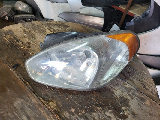 Hyundai era sol ön far