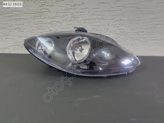 SEAT LEON SAĞ ÖN FAR SIFIR 2009-2012