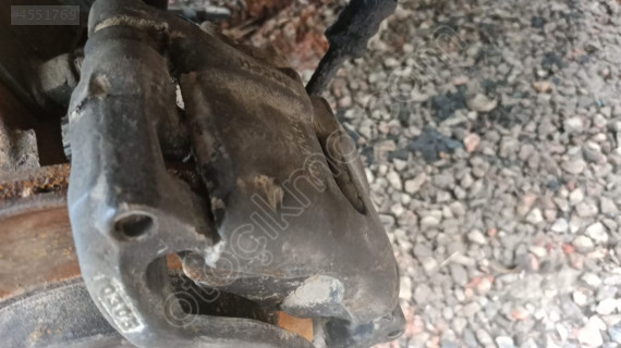 renault kangoo sağ fren kaliperi