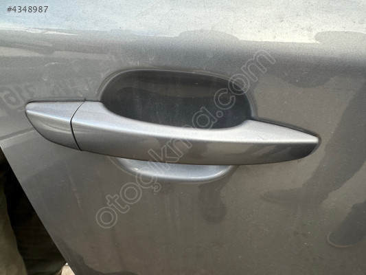 PEUGEOT 2008 SAĞ KAPI KOLU VE BADEMİ