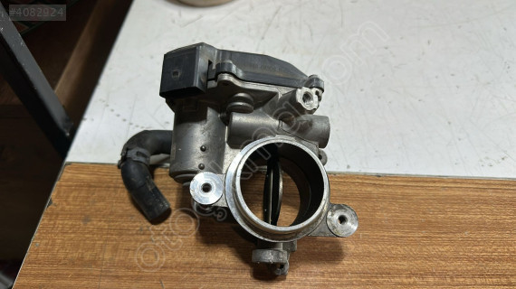 AUDİ A4 WV PASSAT B8 2.0 GAZ KELEBEĞİ 04L 128 059 K ORJ ÇIKMA