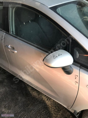 KİA RİO SAĞ ÖN KAPI