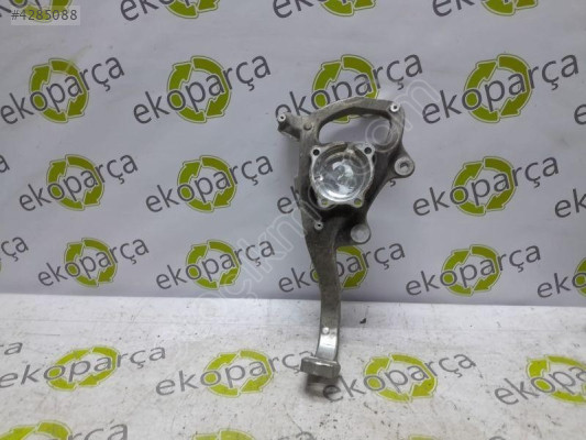 MERCEDES C SERİSİ 2015 2021 W205 SAĞ ÖN TAŞIYICI A2052200