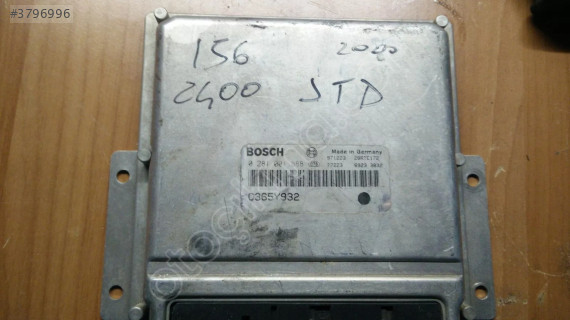 Alfa Romeo 156 2.4 Motor Beyni / 0281001588
