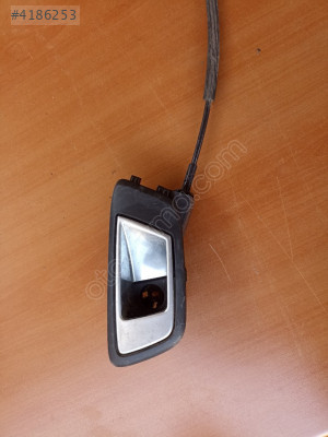 Ford Fiesta Sağ Arka İç Açma Kolu Krom