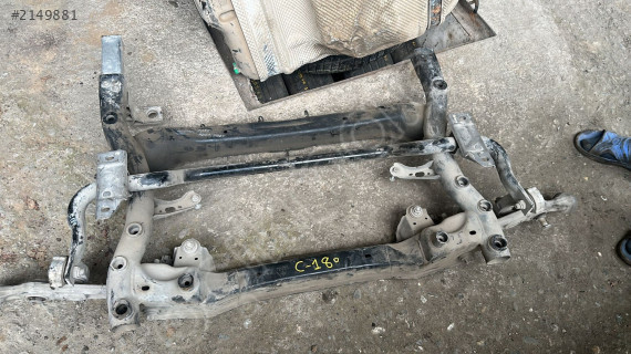 MERCEDES C SERİSİ W205 MOTOR ALT BEŞİK KOMPLE MG OTO