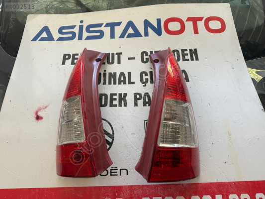 Citroen c3 sağ arka stop lambası çıkma