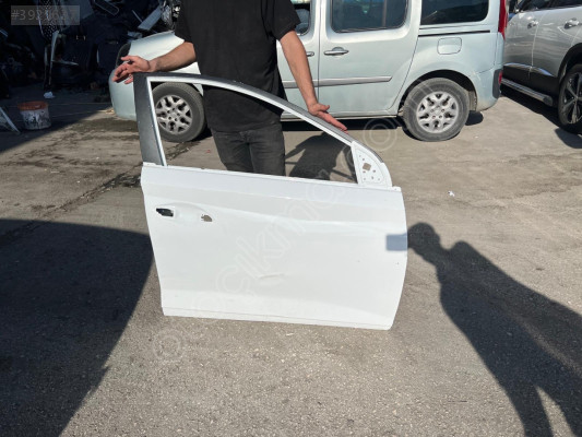 2020/2024 HYUNDAİ İ20 BEYAZ SAĞ ÖN KAPI ORJINAL