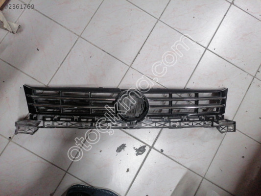 Caddy ön panjur kromlu 2011. 2015 arası hatasız