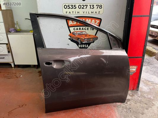 SPORTAGE SAĞ ÖN KAPI ORJİNAL 2016-