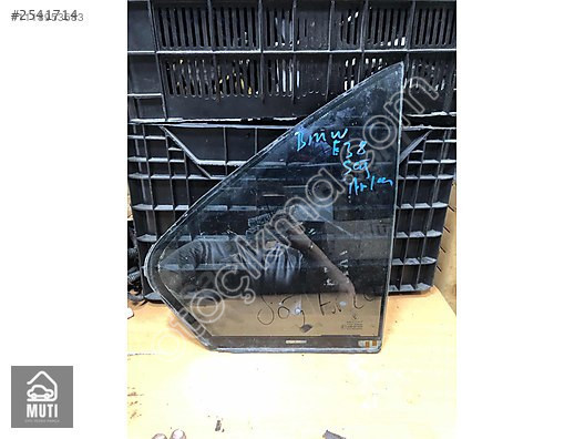 BMW E38 Sağ Arka Kelebek Camı Orjinal 43R-001025