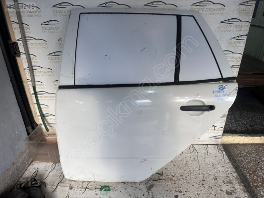SKODA FABİA SOL ARKA KAPI CAMI ORJİNAL ÇIKMA