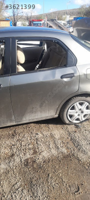 2006 VE 2009 HONDA CİTY SOL ARKA KAPI