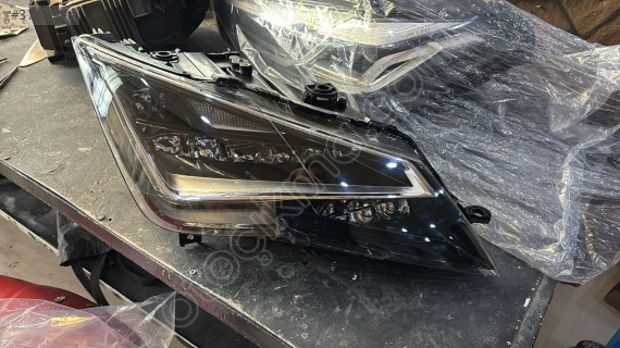 SEAT LEON FULL LED DOLU SAĞ FAR 90112682