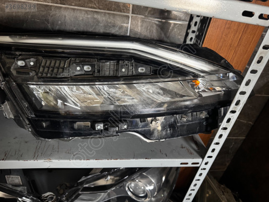 QASHQAİ SAĞ ORJİNAL LEDLİ FAR
