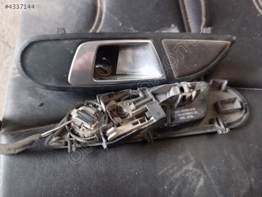 F.Fiesta iç açma kolu 8A61-A22600