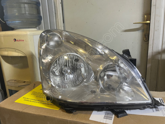 TOYOTA VERSO SAĞ FAR ORJİNAL