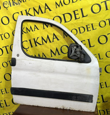 PEUGEOT PARTNER SAĞ ÖN KAPI