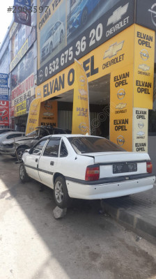 Opel Vectra A Çıkma Komple Arka