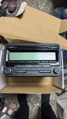 1K0035186AA RADYO CD ÇALAR  JETTA PASSAT CADDY