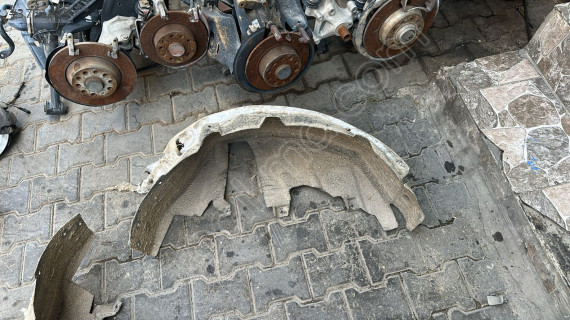 2015-2022 Ford Tourneo Courier Orjinal Çıkma Arka Davlumbaz