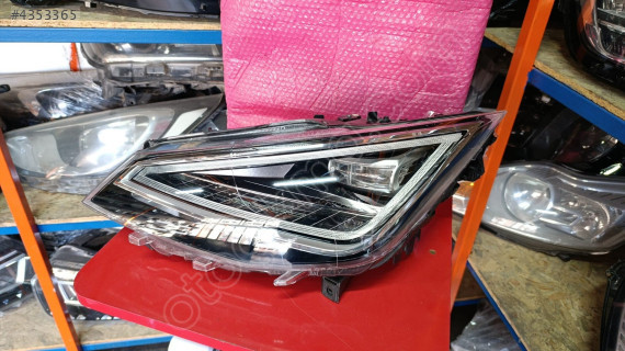 Seat Ibiza sol far 2024 25 çıkma orijinal