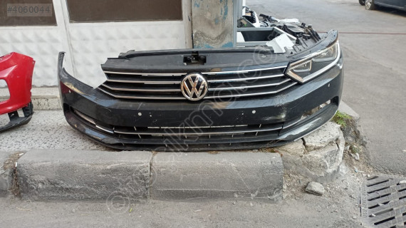 VOLKSWAGEN PASSAT ORJİNAL CIKMA ON TAMPON