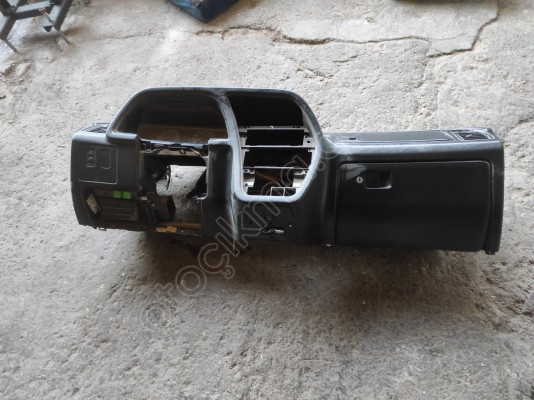 PEUGEOT 306 ÇIKMA DOLU GÖĞÜS