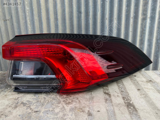 ORİJİNAL HATASIZ 2019-2025 COROLLA SAĞ DIŞ STOP