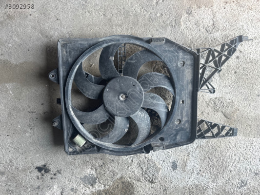 Corsa D 1.3 Radyatör Fanı