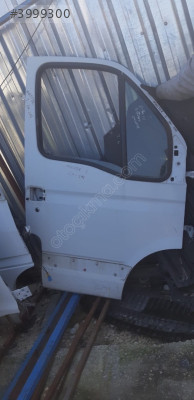 RENAULT MASTER 2 SAĞ ÖN KAPI ÇIKMA ORJİİNAL