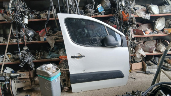 PEUGEOT PARTNER VAN SAĞ ÖN KAPI ORİJİNAL ÇIKMA DOLU