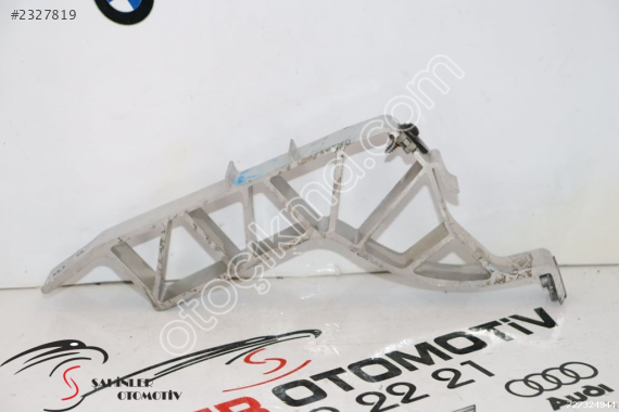 MERCEDES A SERİSİ A176 W1176 CLA C117 TAMPON BRAKETİ
