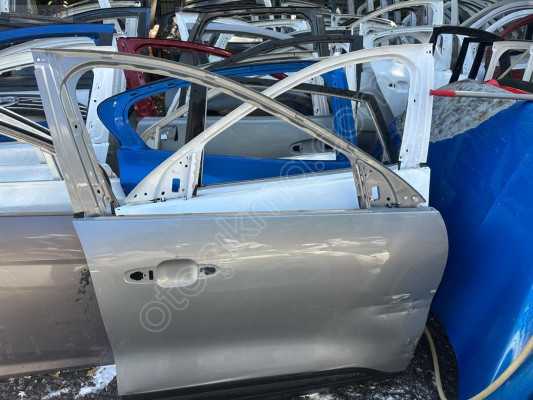 MİRİM OTODAN FORD KUGA SAĞ ÖN KAPI