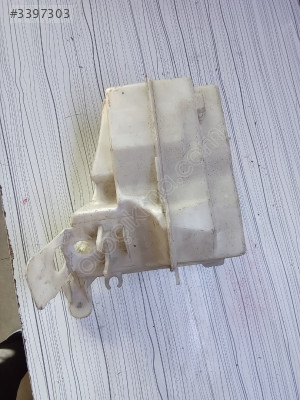 KIA Picanto Ön cam yıkama haznesi parça numarası 9861007000