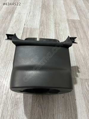 VOLKSWAGEN GOLF 5 DİREKSİYON ALT ÜST KAPAK 1K0858566