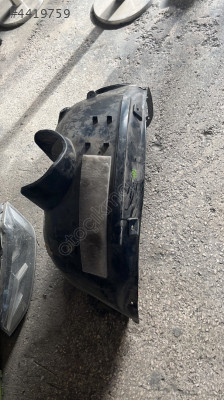 VOLKSWAGEN TROC SAĞ ÖN DAVLUMBAZ 2019-2024