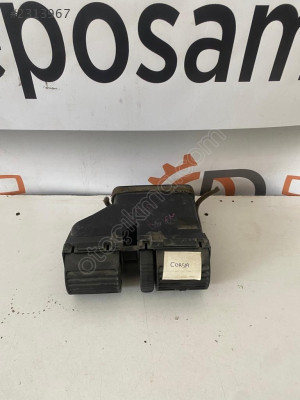 Opel Corsa B Orta Üfleme Izgarası Hatasız Orjinal Çıkma