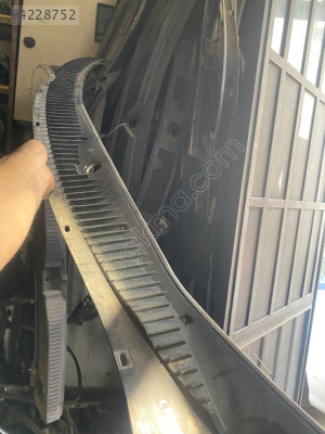 MAZDA LANTİS ÖN CAM IZAGARASI-ALKO OTOMOTİV